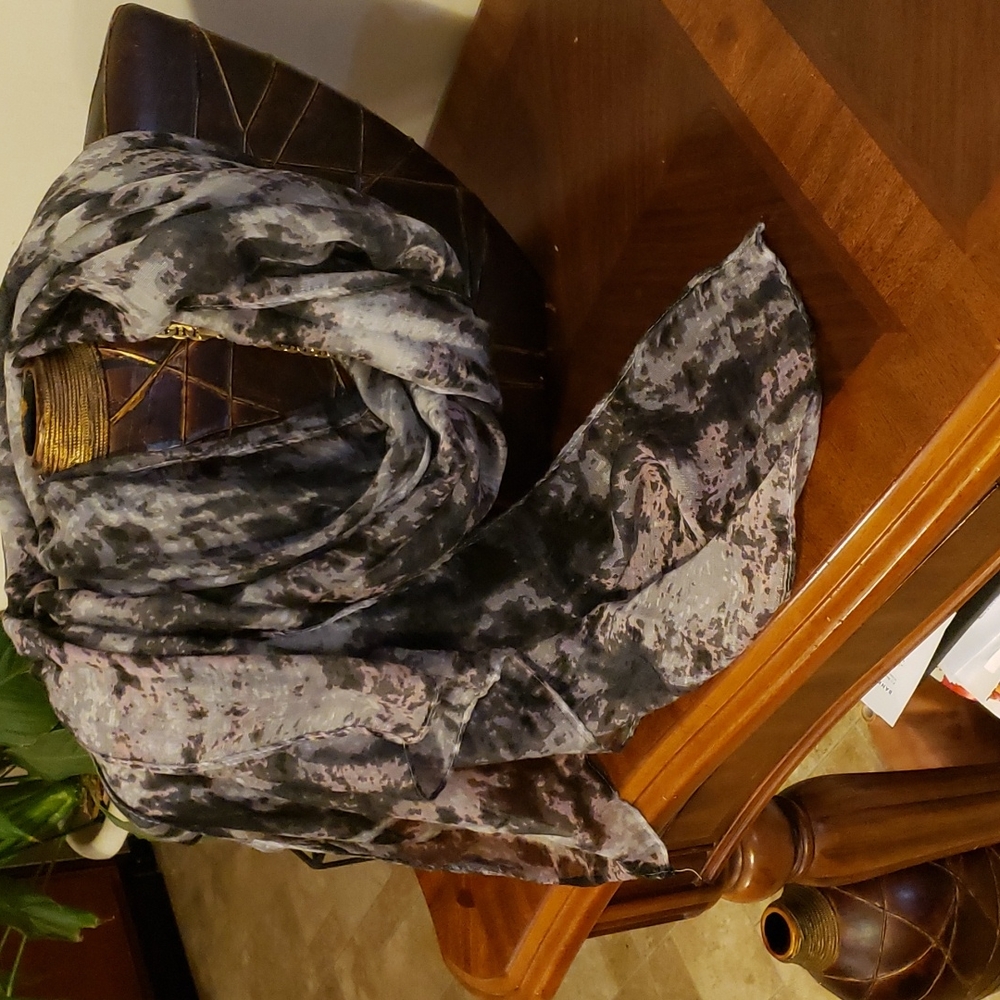 L.I.B. New York multicolored tie dye scarf